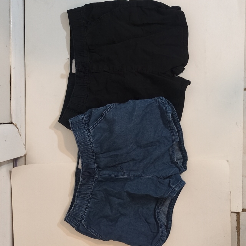 Bundle of shorts